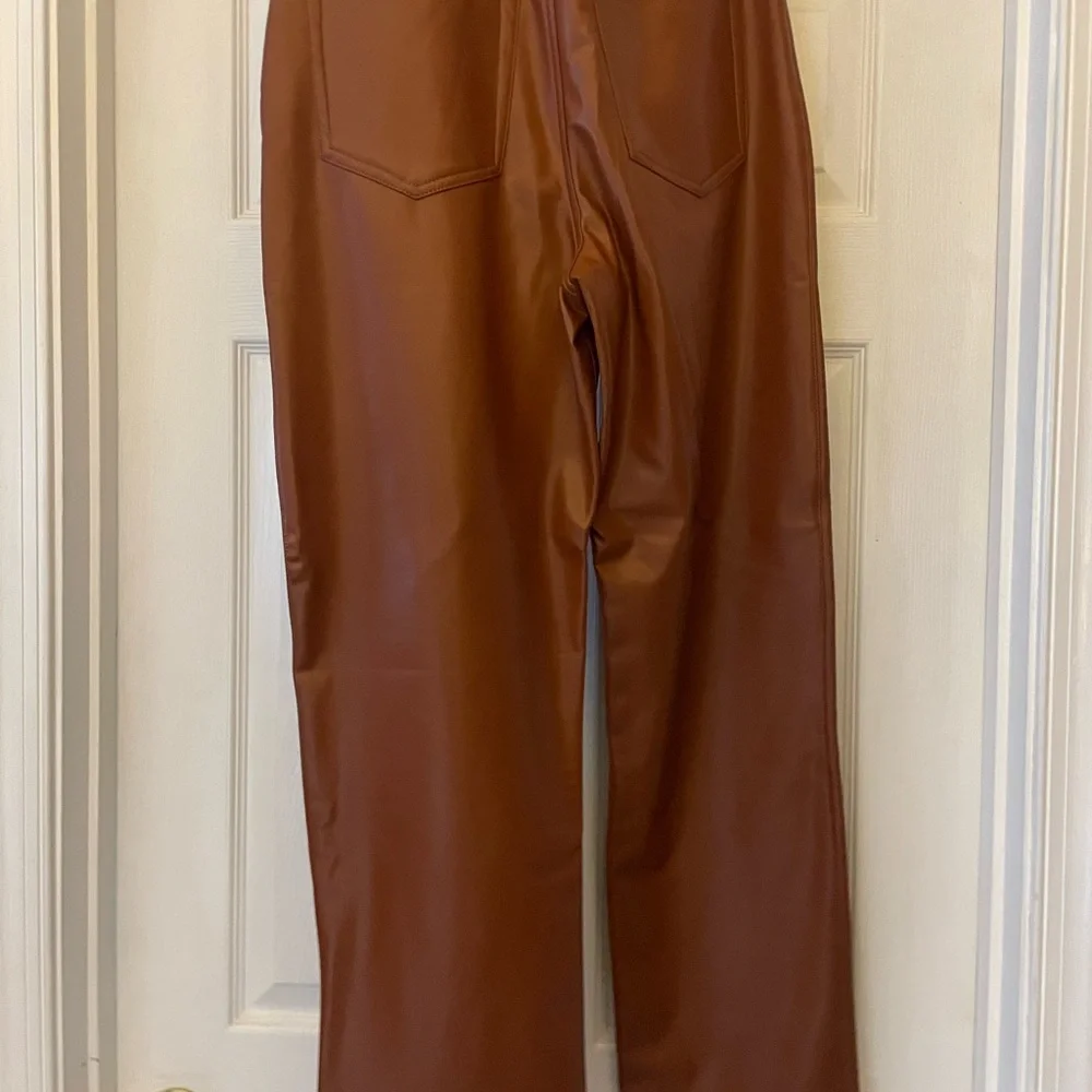 Abercrombie & Fitch Tan Faux Leather Pants.  90’s Straight Ultra High Rise - Picture 2 of 6